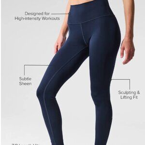 ALO Set:AirBrush Real Bra Tank (SZ M) & 7/8 High-Waist Airlift Legging (SZ S)